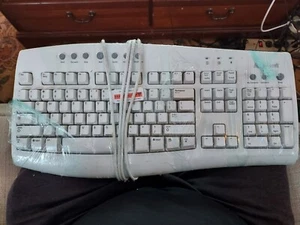 Microsoft Internet Keyboard M/S: PART# X08- 74735 Wired, PS2 - Picture 1 of 14