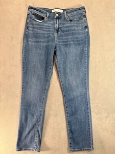 Signature by Levi Strauss Women’s Mid Rise Slim Sz 32X32 Blue Jeans - Picture 1 of 10
