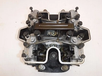 83-86 HONDA V65 MAGNA MOTOR EXTREMO SUPERIOR CULATA SIN LEVA DELANTERA Foto 1 de 4