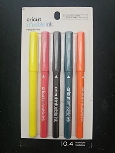 Plumas de tinta infusibles Cricut 0,4 mm nostalgia básica (5 unidades) - Imagen 1 de 2