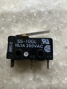 Omron Micro Switch SS-10GL MICRO SWITCH, HINGE LEVER, SPDT 10A (AC), 4A (DC) - Picture 1 of 3