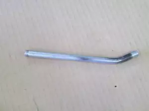 *Briggs and Stratton Rasenmäher Motor Entlüftungsrohr 691245 - Bild 1 von 1