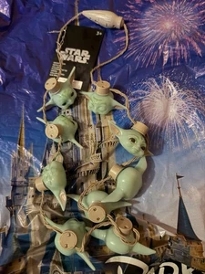 Disney Star Wars Grogu Baby Yoda Collar Iluminado Nuevo Con Etiquetas - Imagen 1 de 1