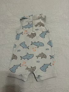 Carter’s One Piece Romper Outfit w/Hood Sharks Boys Size 9 months - Picture 1 of 4
