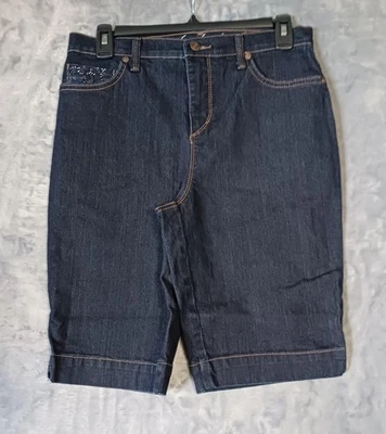Gloria Vanderbilt Shorts Womens 4 Denim Slimming Embroidered Pockets Casual - Image 1 of 4
