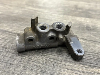 1997-2003 CBR1100XX Super Blackbird Honda OEM Master Cylinder Delay Valve - Image 1 of 4