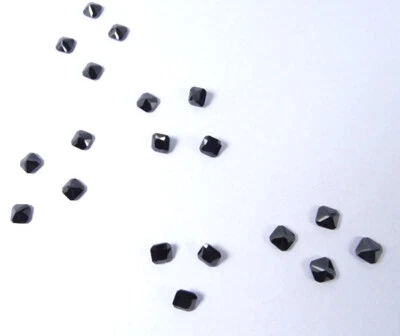 39CT CIRCONITA CÚBICA AAA 4.5X4.5mm FORMA CUADRADA 50 PIEZAS DESCUENTO 50% Foto 1 de 3