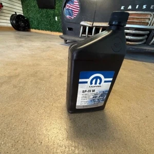 (1) Automatic Transmission Fluid Mopar 68171866AB - Picture 1 of 5