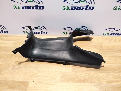 carena tunnel centrale YAMAHA X CITY 250 2007 2008 - Immagine 1 di 4