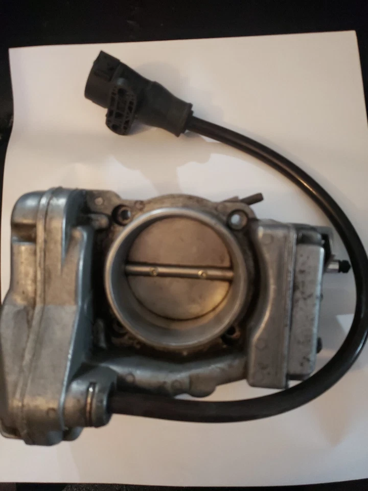 93-96 Mercedes R129 SL320 E320 S320 M104 Cuerpo del acelerador del motor 0001415725 OEM Foto 1 de 1