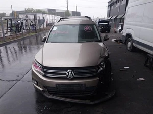 Volkswagen Tiguan 5 N Right Front Strut - Picture 1 of 5