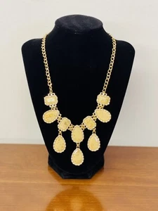 New Women’s Gold Tone Drop Dangle Necklace - Bild 1 von 5