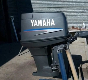 Kit de calcomanías motor fueraborda Yamaha 40 HP 2 tiempos pegatina mensaje para 50 o 60 - Imagen 1 de 3