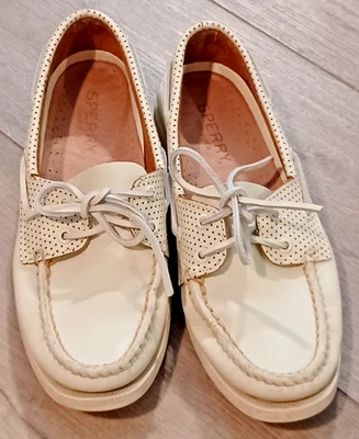 Sperry Boat Shoes White Beige Leather Shoes Womens Size 7.5 - Image 1 of 4