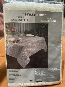 Tovaglia Stratford pizzo stile R4016 70" rotonda vintage nuova bianca - Foto 1 di 7