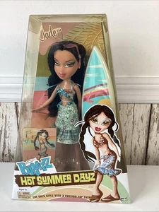 BRATZ HOT SUMMER DAYS - JADE - W/ SURFBOARD - ORIGINAL PACKAGE UNOPENED - Picture 1 of 17