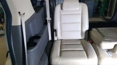 TAURUS X  2009 Third Seat Station Wagon  Van 377529 - Image 1 of 4