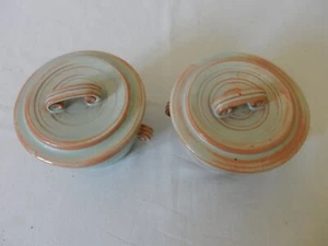Two Studio Pots with lids, beautifully glazed green/brown - Picture 1 of 3