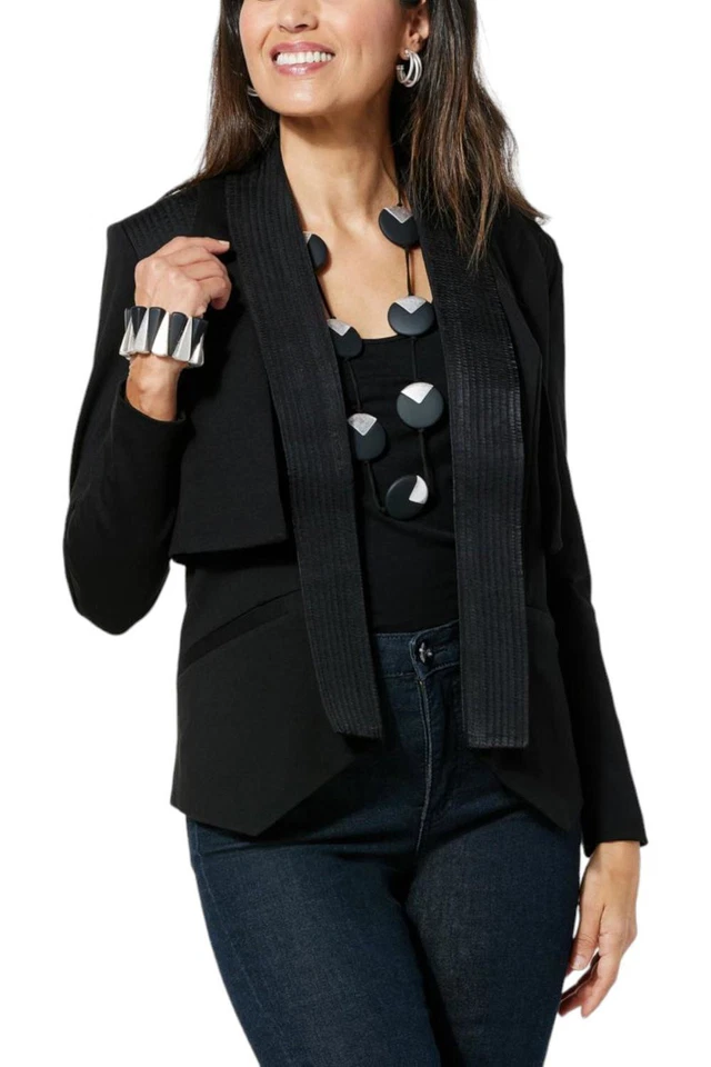 GREY by Jhoan Sebastian Gris 2 Piezas Chaqueta Recortada y Chaleco Negro Foto 1 de 1