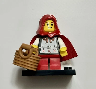 Коллекционные минифигурки LEGO серия 7 - Маленькая красная шапочка с подставкой - Изображение 1 из 4