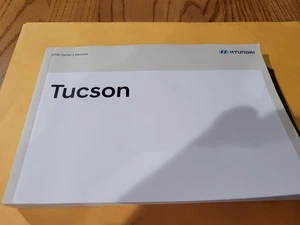 2018 HYUNDAI TUCSON OWNERS MANUAL - Picture 1 of 4