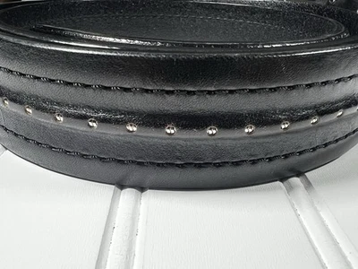 Vestido informal Trafalgar Kinsley cinturón de cuero negro 42/105 con incrustaciones plateadas recortadas Foto 1 de 4