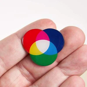 Pin de solapa de color para fotógrafo regalo Roy G Biv 35 mm pin para cámara fotográfica - Imagen 1 de 3