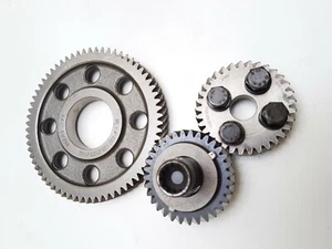 3x gears for oil pump 2.0 tdi 03g103850 03g103305C GENUINE TIMING GEARs cranksha - Picture 1 of 12
