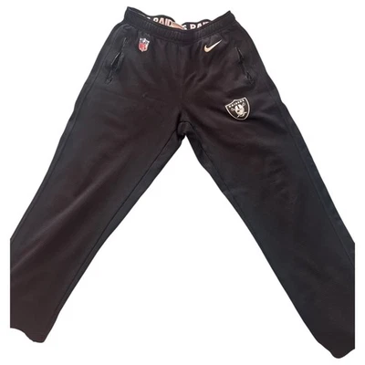 NFL Las Vegas Raiders Size Medium Black Nike Team Issued Sweat Pants Pockets - Image 1 of 4