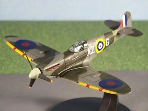IXO Junior ~ Spitfire Mk. VB~UK RAF~WII~XJ000012~1:72 - Imagen 1 de 1