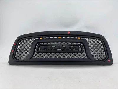 Dodge Ram 1500 2009-2012 parachoques delantero superior parrilla Foto 1 de 4