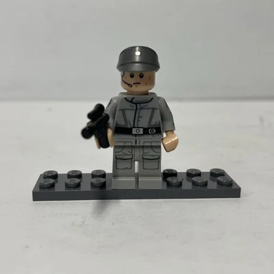 Lego Star Wars UCS Star Destroyer Minifigure Imperial Crew Only (75252) - image 1 of 3