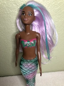 Barbie Color Reveal Mermaid Teal Tube 2020 African American Green Tropical Puppe - Bild 1 von 4
