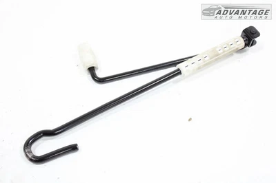 2015-2018 AUDI Q3 QUATTRO EMERGENCY SPARE WHEEL JACK LIFT HANDLE CRANK OEM - Image 1 of 4