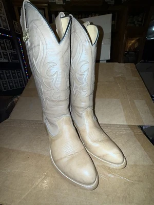 Botas de Vaquero Altas De Colección Años 90 Laredo Para Mujer 6.5 M Cuero Taupe Tacón Foto 1 de 4