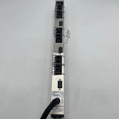 100-885-137 EMC PDU 24A 5060Hz 200-240 VAC  MW4F2 - Image 1 of 4