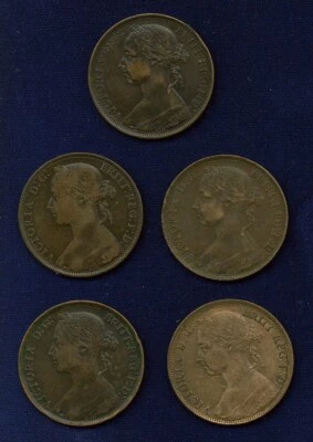 GREAT BRITAIN QUEEN VICTORIA 1 PENNY COINS : 1890, 1891, 1892, 1893, 1894 - Image 1 of 2