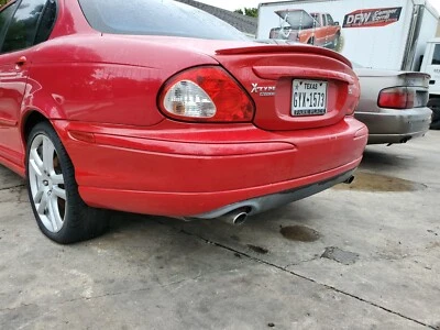 2001 2002 2003 2004 2005 2006 2007 2008 JAGUAR X-TYPE PARACHOQUES TRASERO ROJO Foto 1 de 3