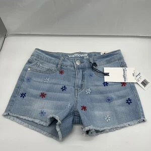 Wallflower Jean Shorts Girls Size 12 Embroidered Flowers Light Wash Cutoffs NWT - Picture 1 of 13