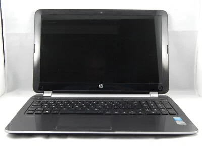 HP Pavilion 15-n033eg i7-4500U 2.4GHz 12 GB 1 TB GeForce GT 740M Win10 Pro 64bit - Bild 1 von 4
