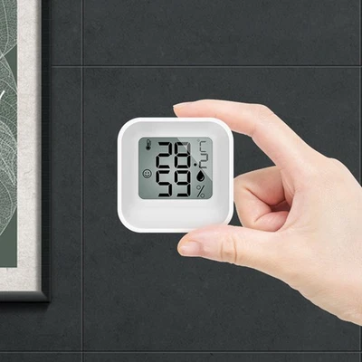 Mini Termometro Igrometro Display LCD Compatto per Monitoraggio Clima Interno - Image 1 of 4