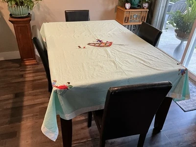 Mantel vintage de algodón verde menta bordado y apliques Hong Kong 83x62 (2) Foto 1 de 4