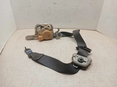 05-07 DODGE MAGNUM Driver Front Bucket Seat Retractor Black Int Trim Code=B7D1 - Imagem 1 de 4