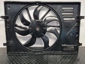 VW GOLF MK7 A7 5G 2019 1.6 TDI ELECTRIC RADIATOR FAN WITH COWLING 5Q0121203DE - Picture 1 of 18