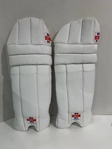 BDM Commander County Cricket Pads Very Clean Condition - Picture 1 of 5