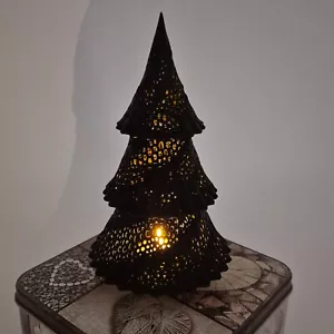 Christmas Tree Tealight Table Decoration - Transform Your Holiday Magic - Picture 1 of 2