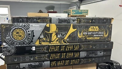 🔥✅ NERF Star Wars The Mandalorian Amban Phase-Pulse Blaster Rifle Damaged Box - Image 1 of 4