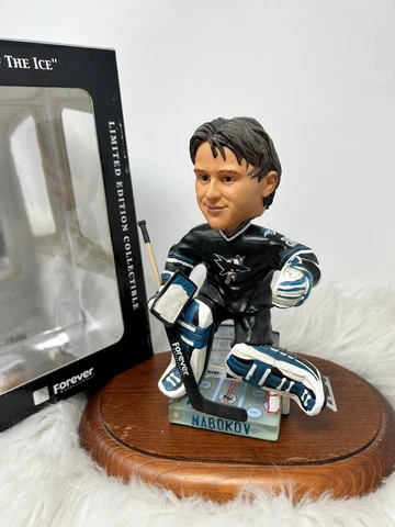Forever Collectibles Men of The Ice SJ Sharks Evgeni  Nabokov Figurine 1289/5020 Cover