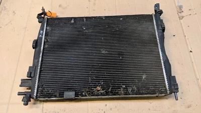 NISSAN QASHQAI 1.5 DCI MANUAL WATER COOLING RADIATOR - Image 1 of 4