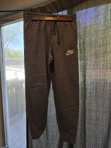 Nike Boys Size Large L 12/14 Gray Fleece Joggers Athletic Sweat Pants B4 - Picture 1 of 11